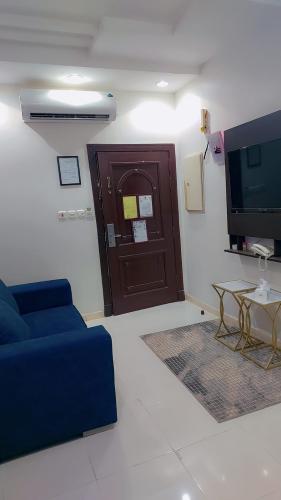 whatsapp_image_2025-11-16_at_3